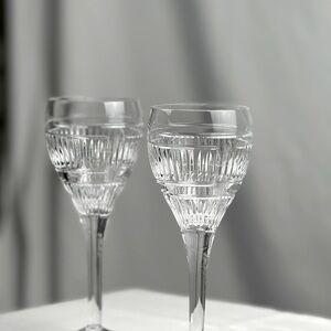 Pair of Royal Doulton Radial 8.4 oz Wine Glasses NWT Crystal Stemware